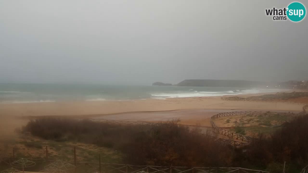 Web kamera Torre dei Corsari – Pogled uživo na plažu s Punta Usai