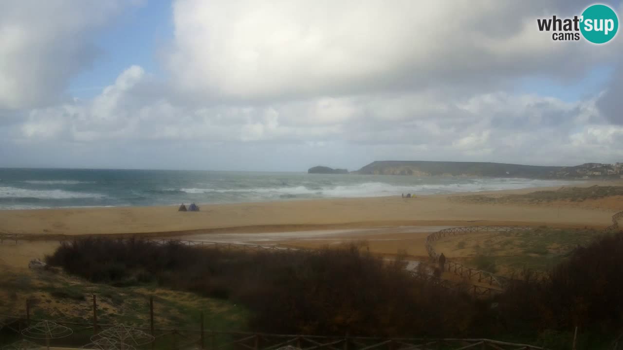 Spletna kamera Torre dei Corsari – Pogled v živo na plažo s Punta Usai