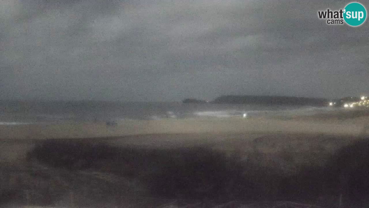 Spletna kamera Torre dei Corsari – Pogled v živo na plažo s Punta Usai