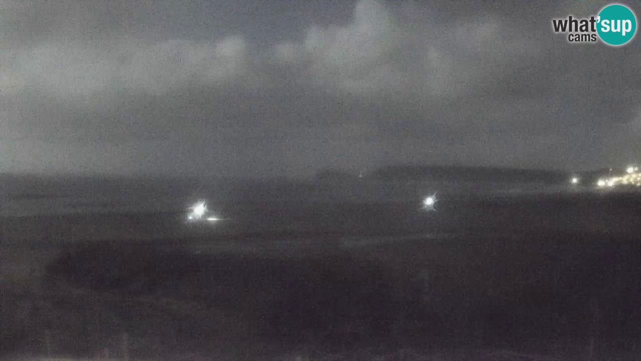 Webcam Torre dei Corsari – Vue en direct sur la plage depuis Punta Usai