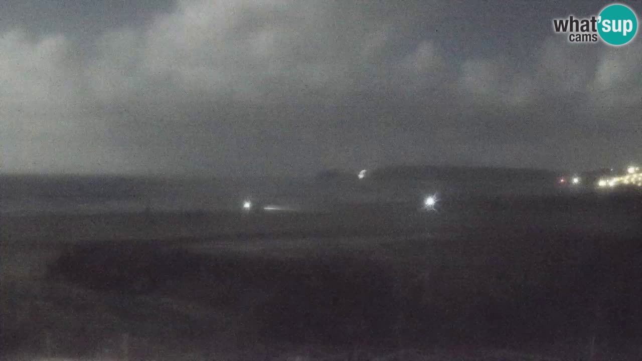 Webcam Torre dei Corsari – Vista live sulla spiaggia da Punta Usai