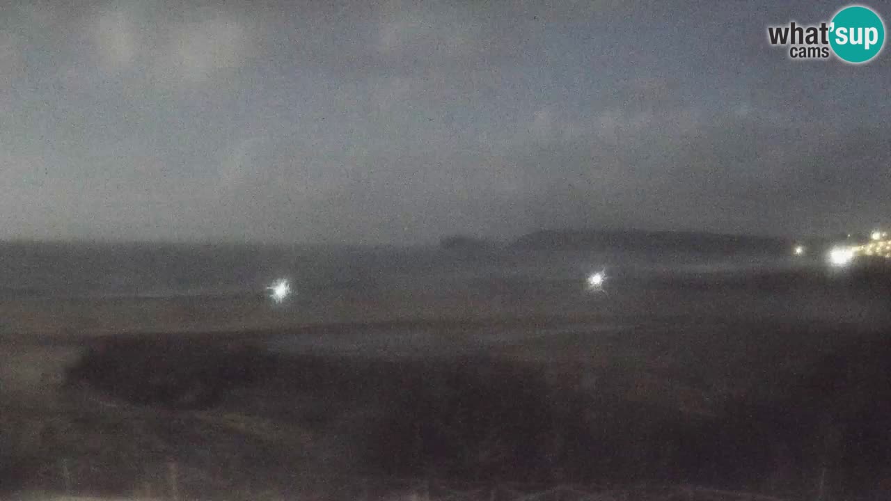 Webcam Torre dei Corsari – Vue en direct sur la plage depuis Punta Usai