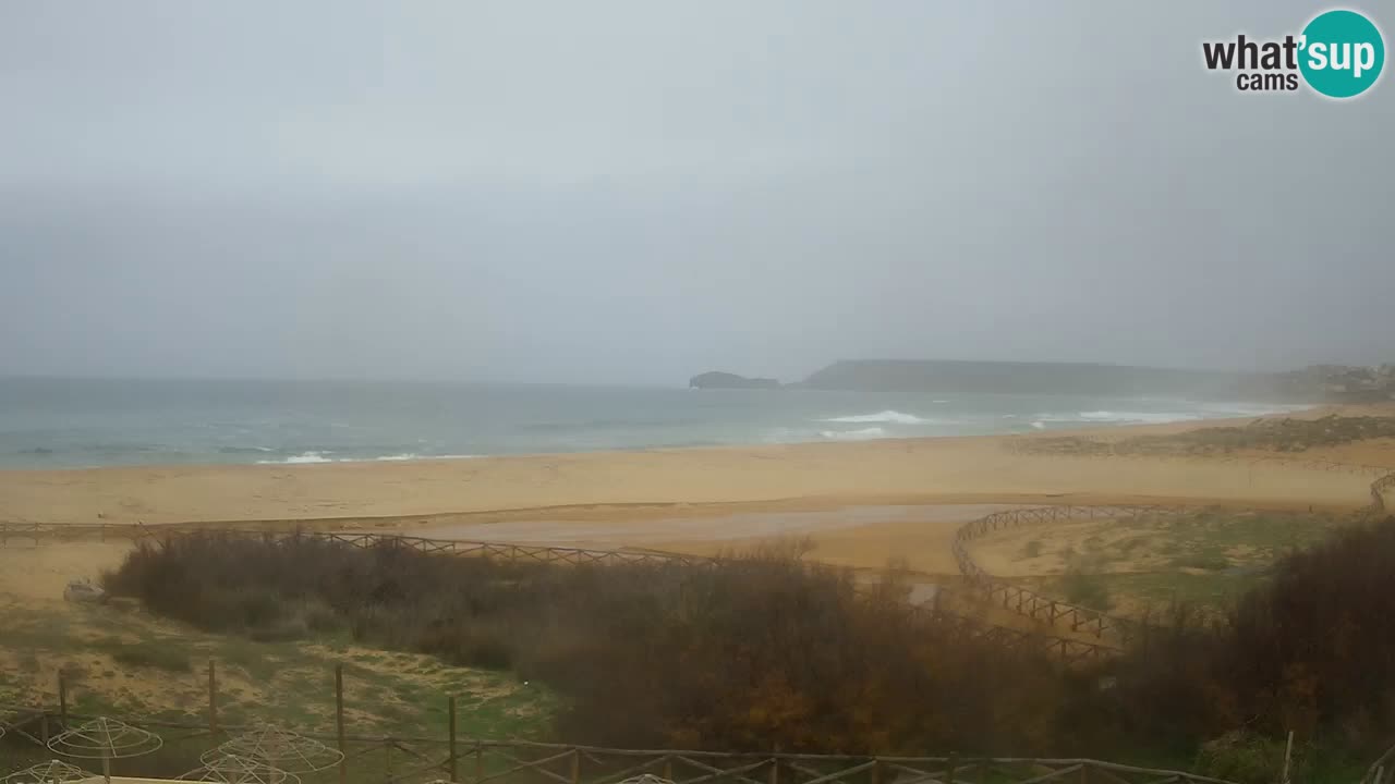 Spletna kamera Torre dei Corsari – Pogled v živo na plažo s Punta Usai