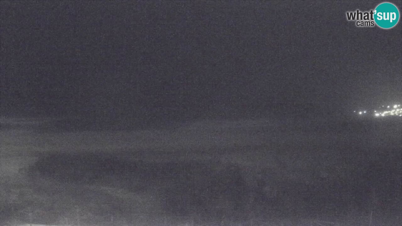 Spletna kamera Torre dei Corsari – Pogled v živo na plažo s Punta Usai