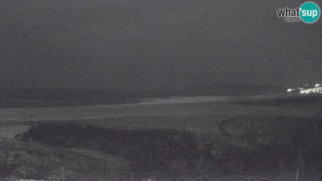 Web kamera Torre dei Corsari – Pogled uživo na plažu s Punta Usai