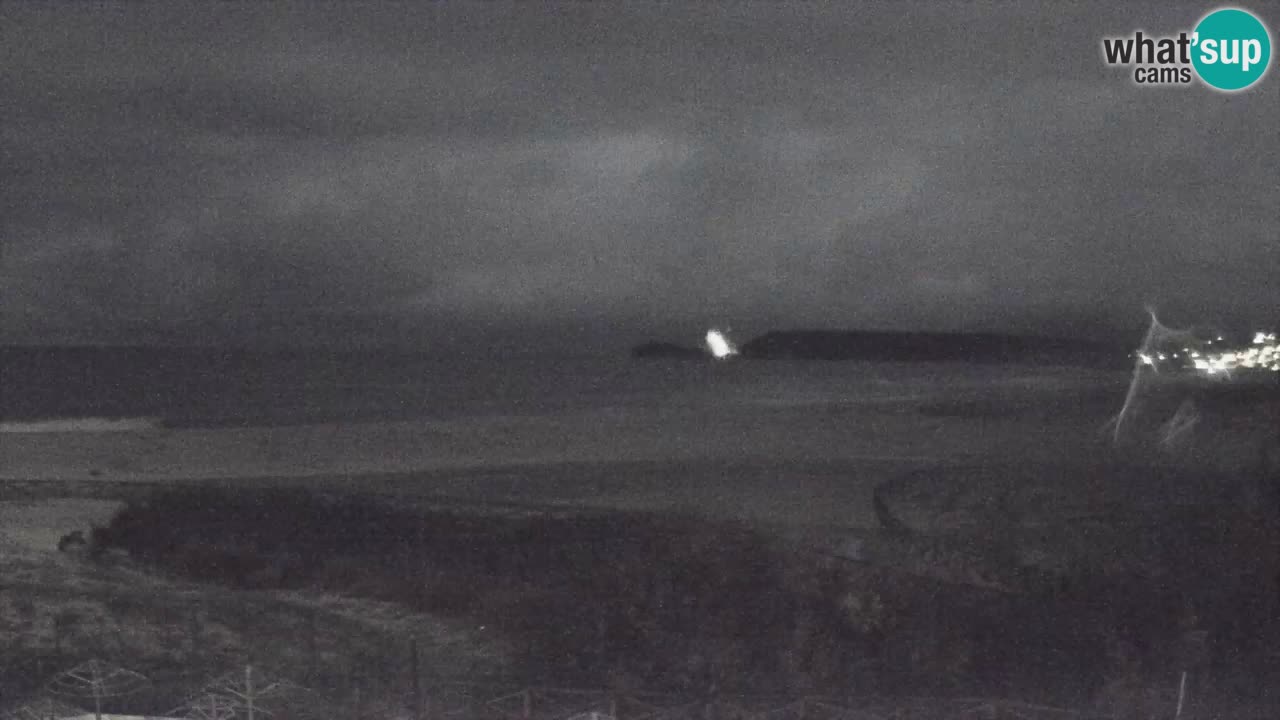 Web kamera Torre dei Corsari – Pogled uživo na plažu s Punta Usai