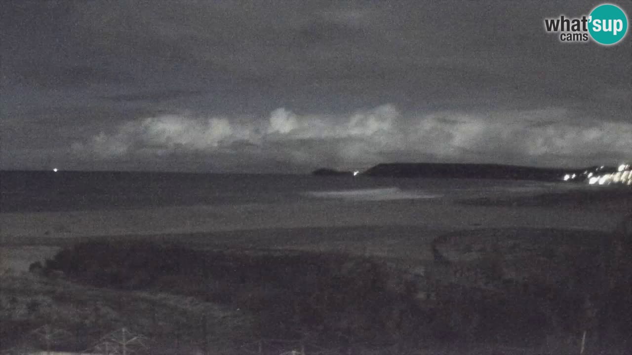 Web kamera Torre dei Corsari – Pogled uživo na plažu s Punta Usai