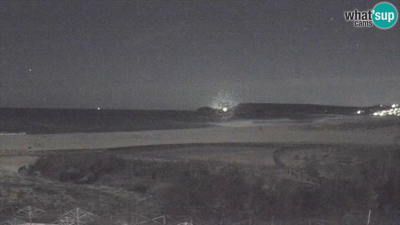 Webcam Torre dei Corsari – Vista live sulla spiaggia da Punta Usai