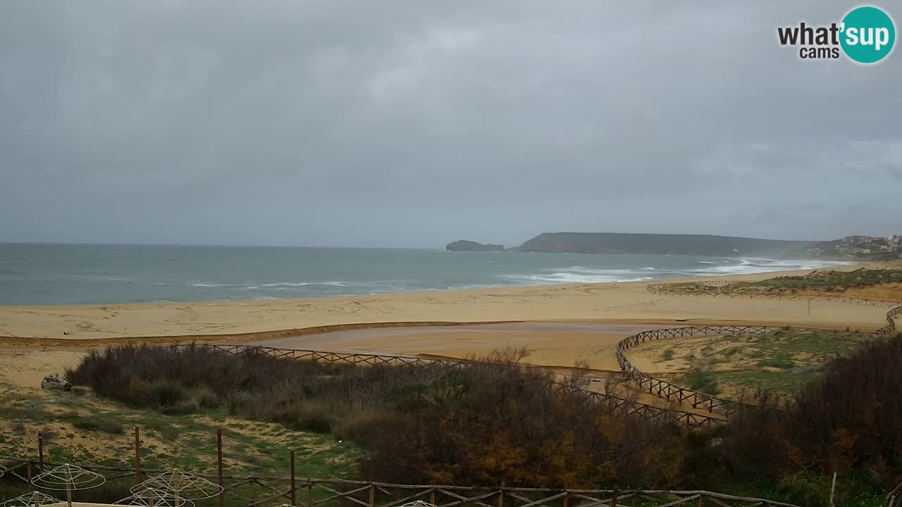 Spletna kamera Torre dei Corsari – Pogled v živo na plažo s Punta Usai