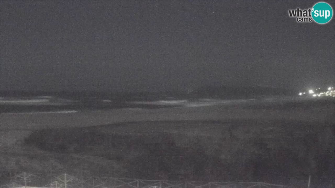 Webcam Torre dei Corsari – Vista live sulla spiaggia da Punta Usai