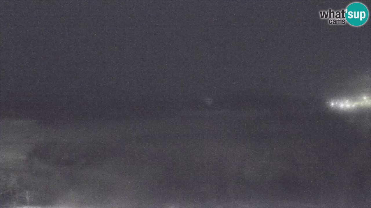 Spletna kamera Torre dei Corsari – Pogled v živo na plažo s Punta Usai