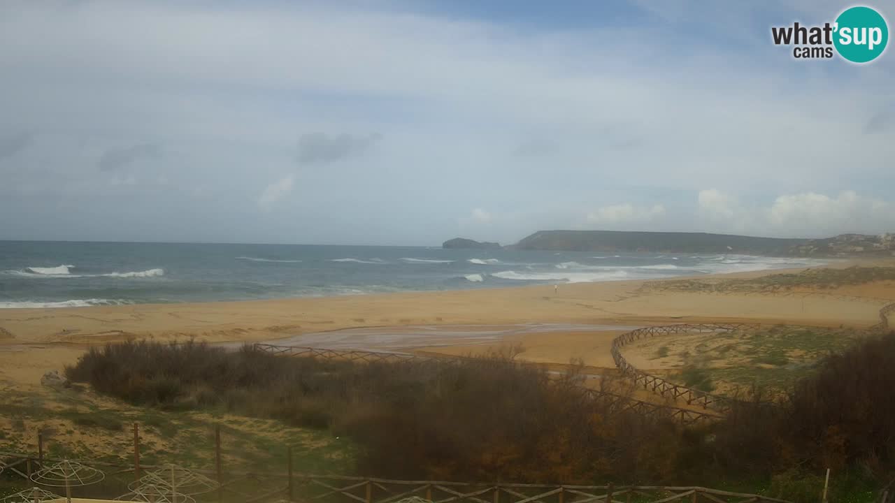 Spletna kamera Torre dei Corsari – Pogled v živo na plažo s Punta Usai