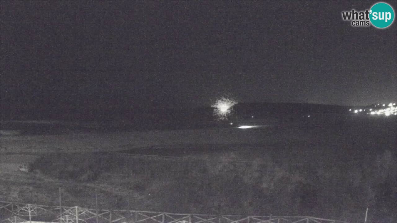 Web kamera Torre dei Corsari – Pogled uživo na plažu s Punta Usai