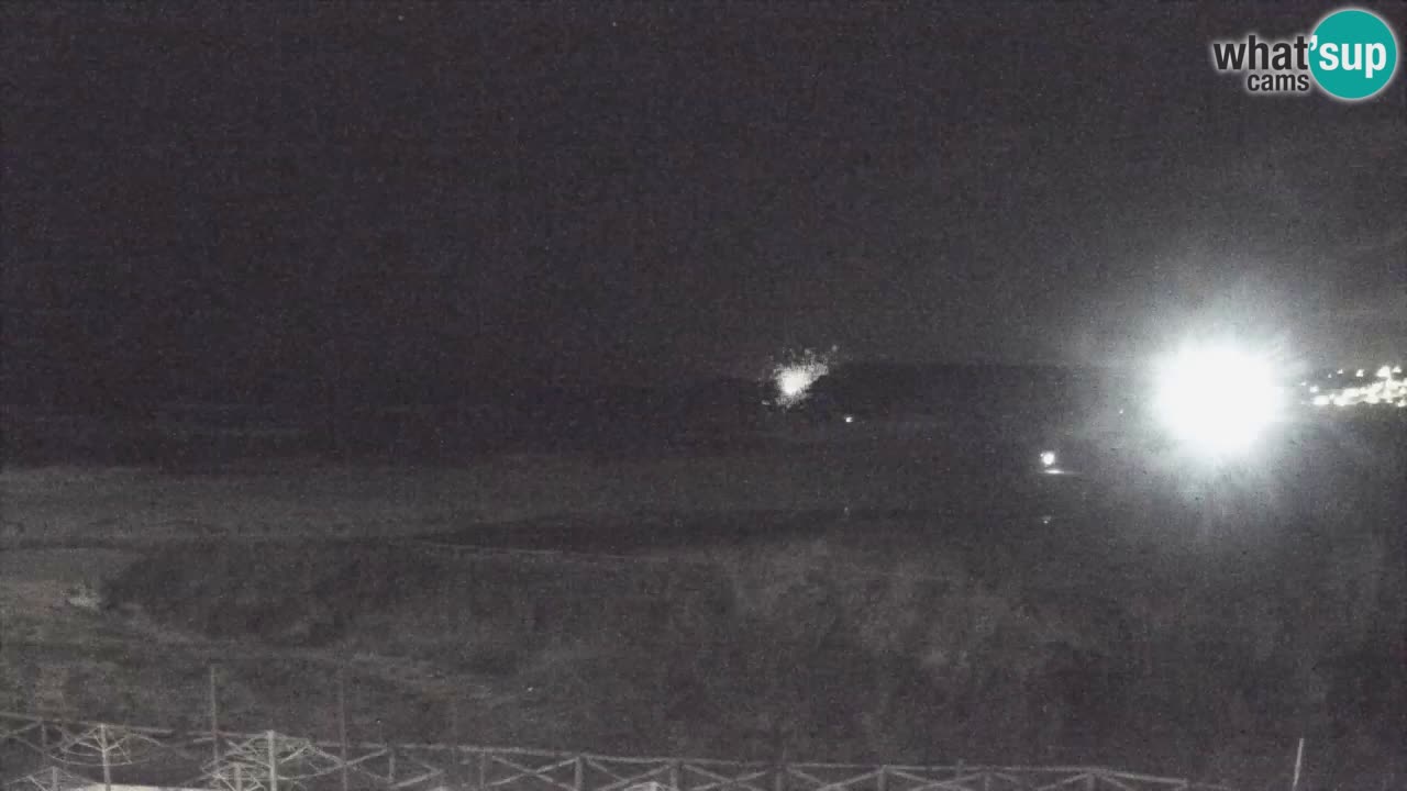 Webcam Torre dei Corsari – Vista live sulla spiaggia da Punta Usai