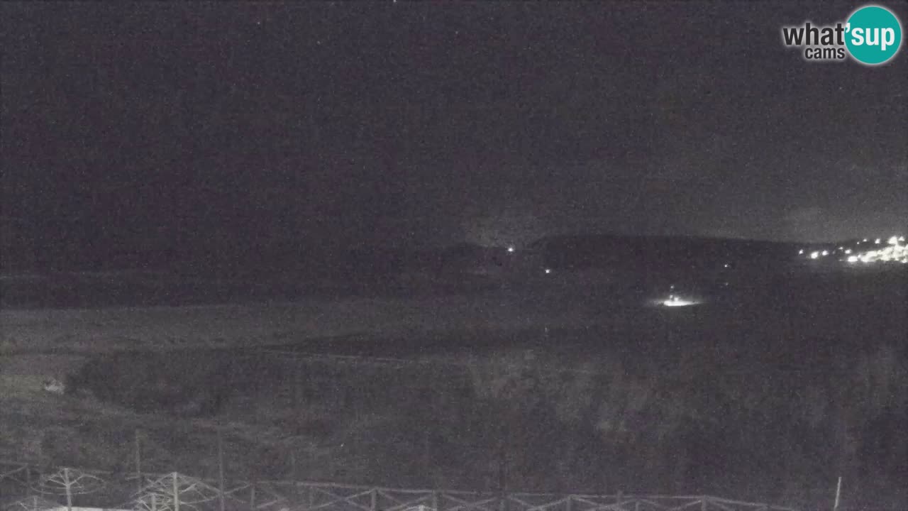 Webcam Torre dei Corsari – Vue en direct sur la plage depuis Punta Usai