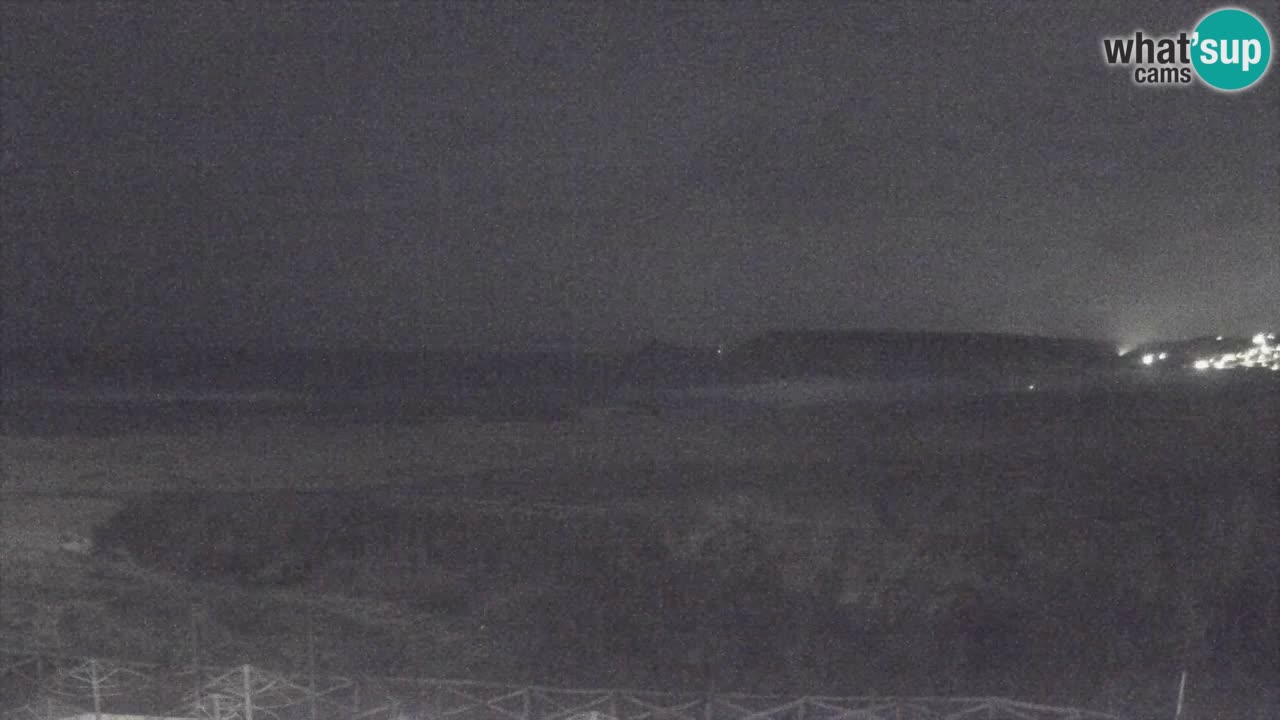 Spletna kamera Torre dei Corsari – Pogled v živo na plažo s Punta Usai