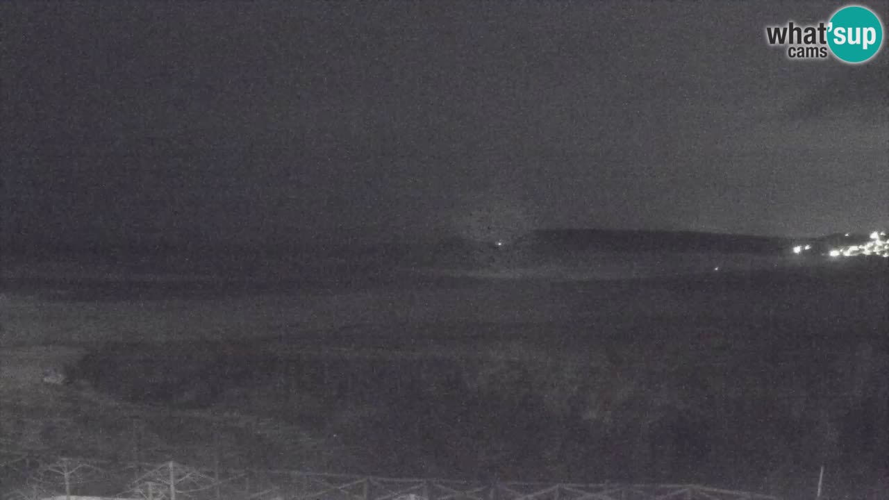 Webcam Torre dei Corsari – Vista live sulla spiaggia da Punta Usai