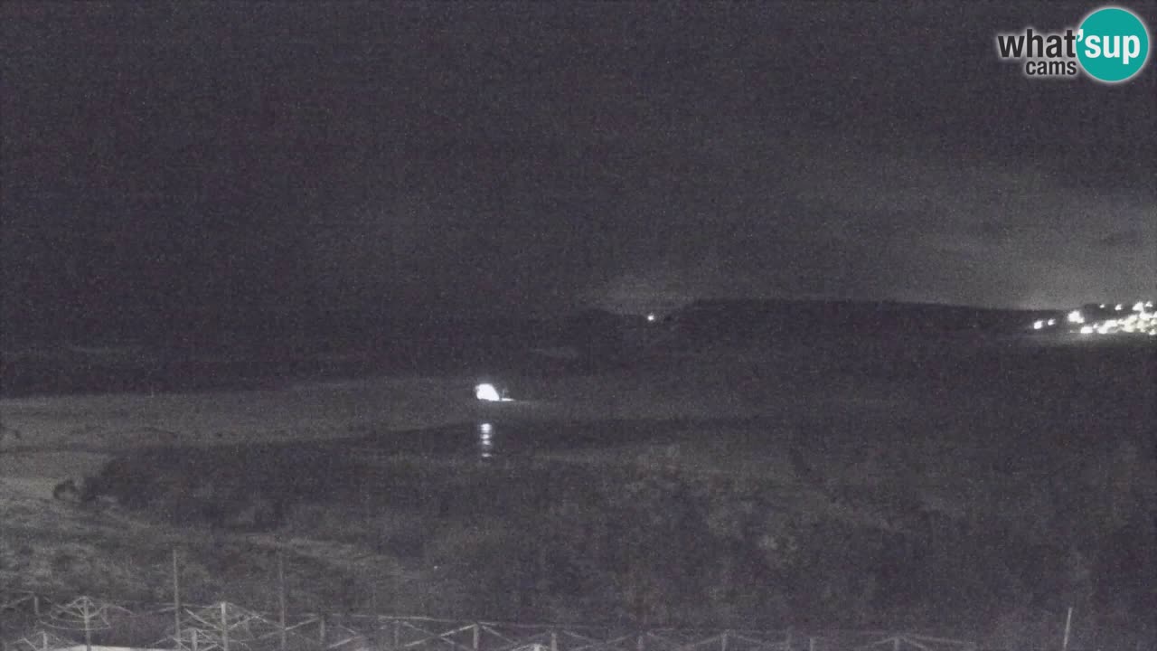 Webcam Torre dei Corsari – Vista live sulla spiaggia da Punta Usai