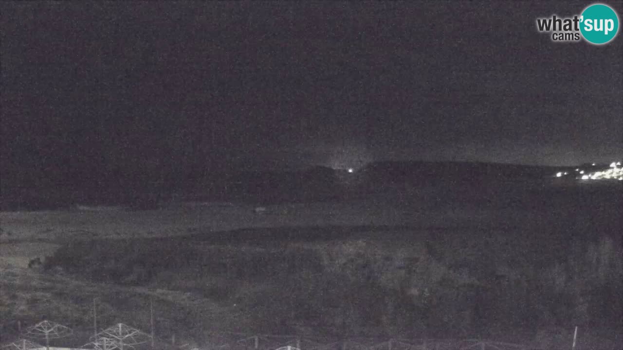 Webcam Torre dei Corsari – Vista live sulla spiaggia da Punta Usai