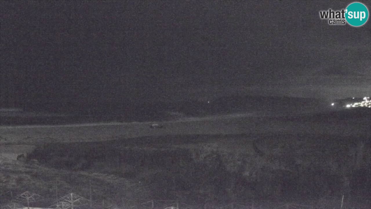 Spletna kamera Torre dei Corsari – Pogled v živo na plažo s Punta Usai