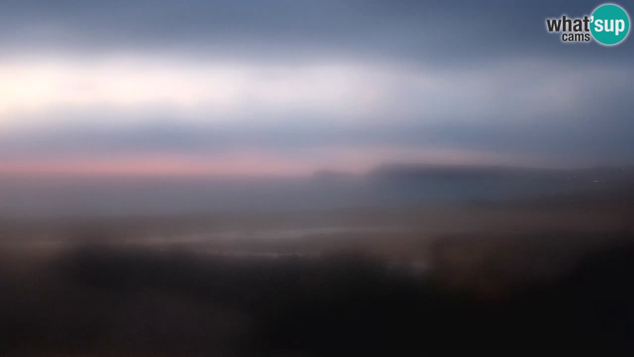 Webcam Torre dei Corsari – Vista live sulla spiaggia da Punta Usai