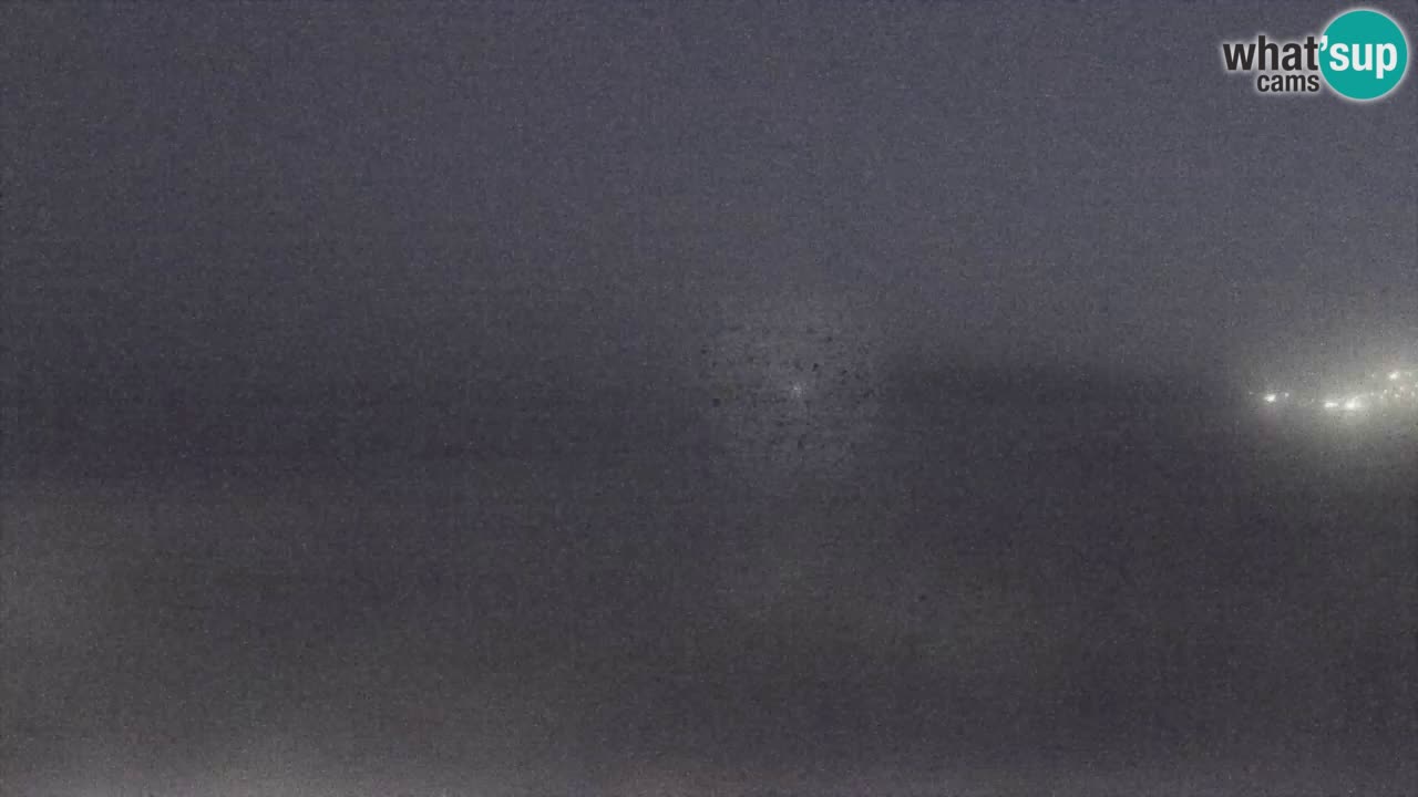 Web kamera Torre dei Corsari – Pogled uživo na plažu s Punta Usai