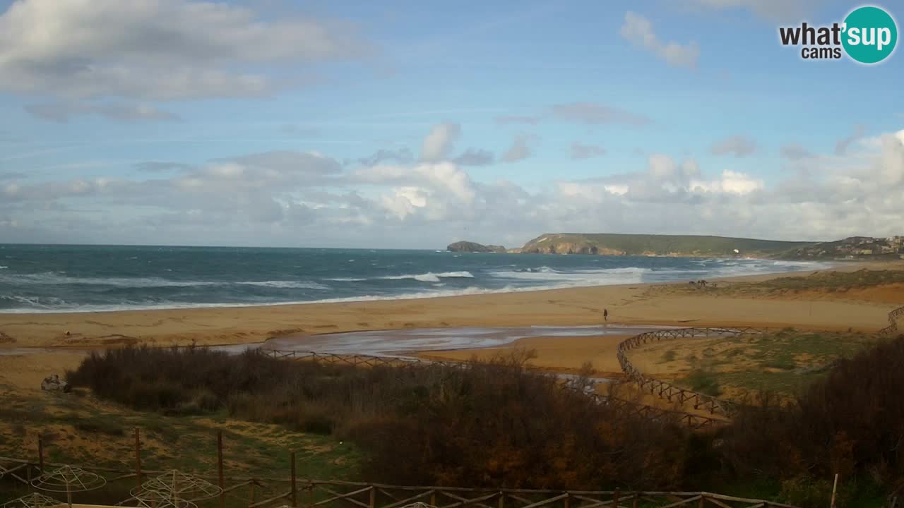 Web kamera Torre dei Corsari – Pogled uživo na plažu s Punta Usai