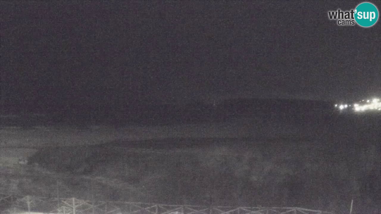 Web kamera Torre dei Corsari – Pogled uživo na plažu s Punta Usai