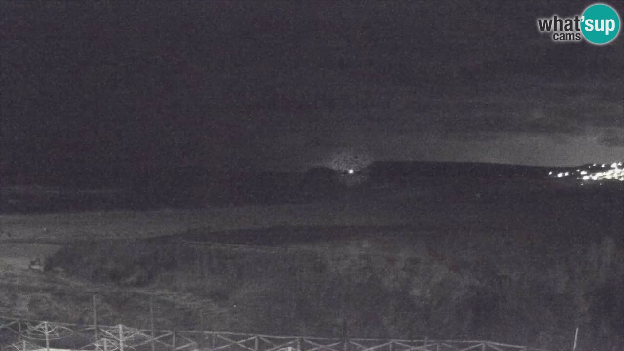 Cámara web Torre dei Corsari – Vista en directo de la playa desde Punta Usai