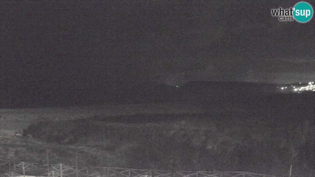 Webcam Torre dei Corsari – Vista live sulla spiaggia da Punta Usai