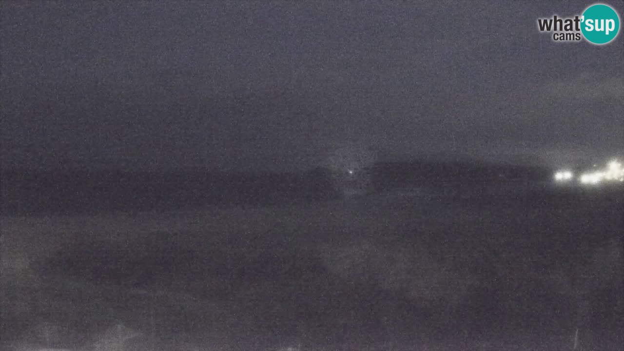 Spletna kamera Torre dei Corsari – Pogled v živo na plažo s Punta Usai