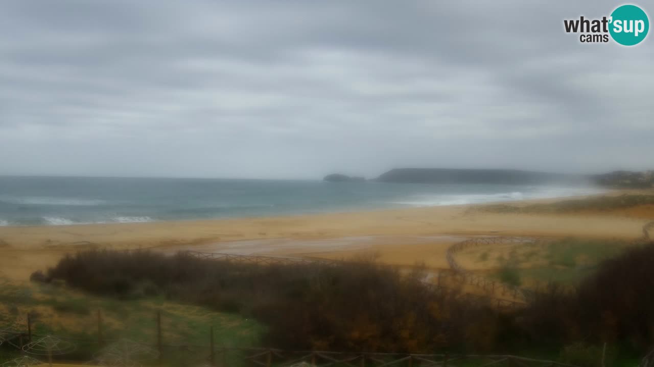 Spletna kamera Torre dei Corsari – Pogled v živo na plažo s Punta Usai