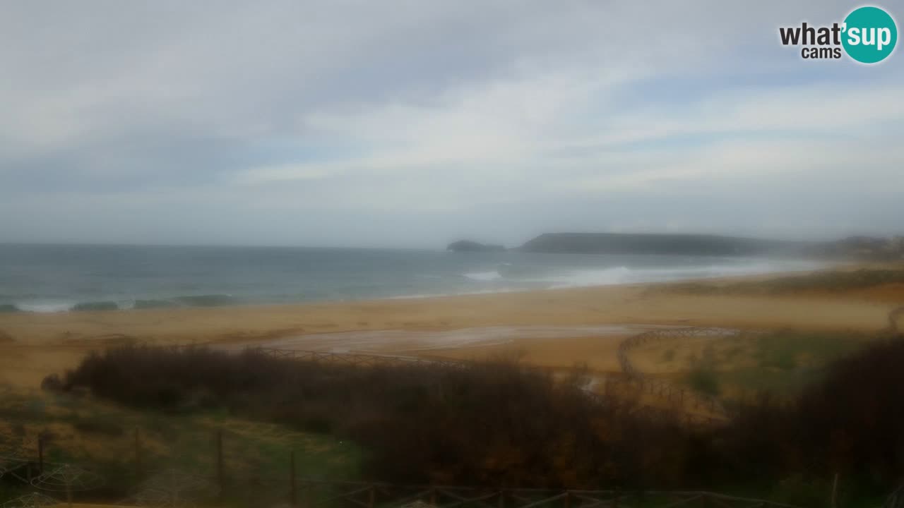 Spletna kamera Torre dei Corsari – Pogled v živo na plažo s Punta Usai