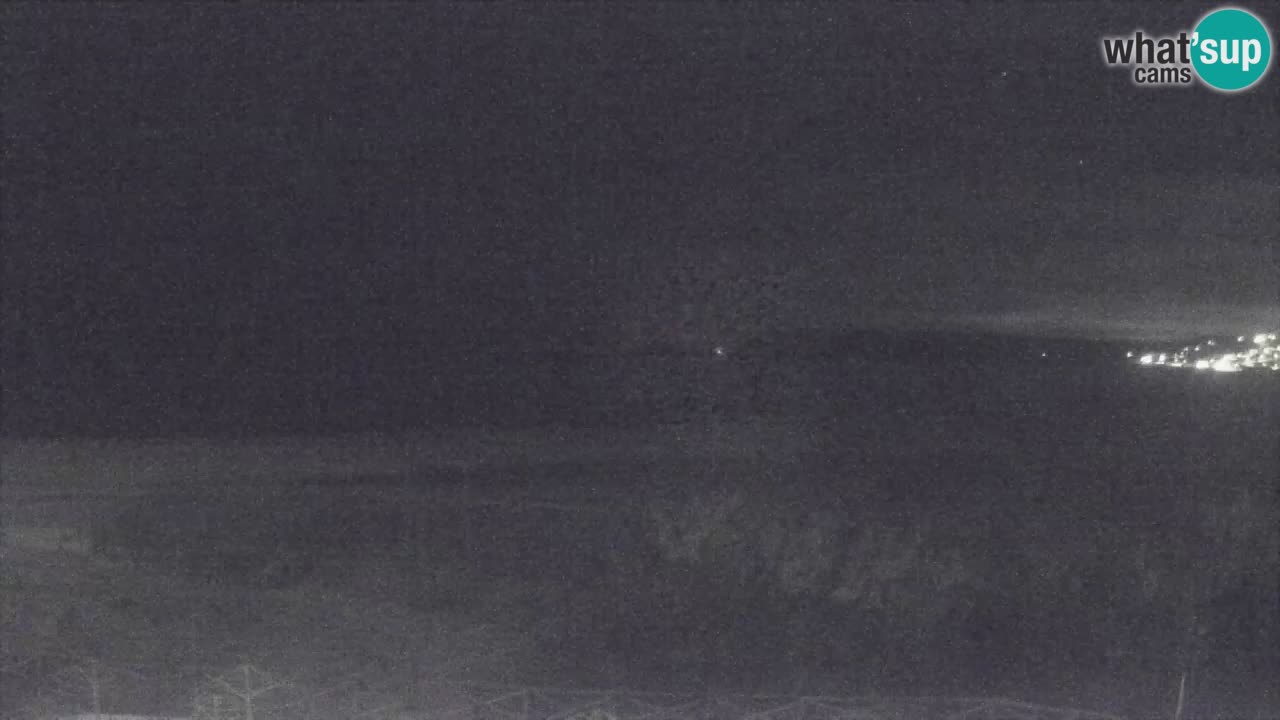 Spletna kamera Torre dei Corsari – Pogled v živo na plažo s Punta Usai