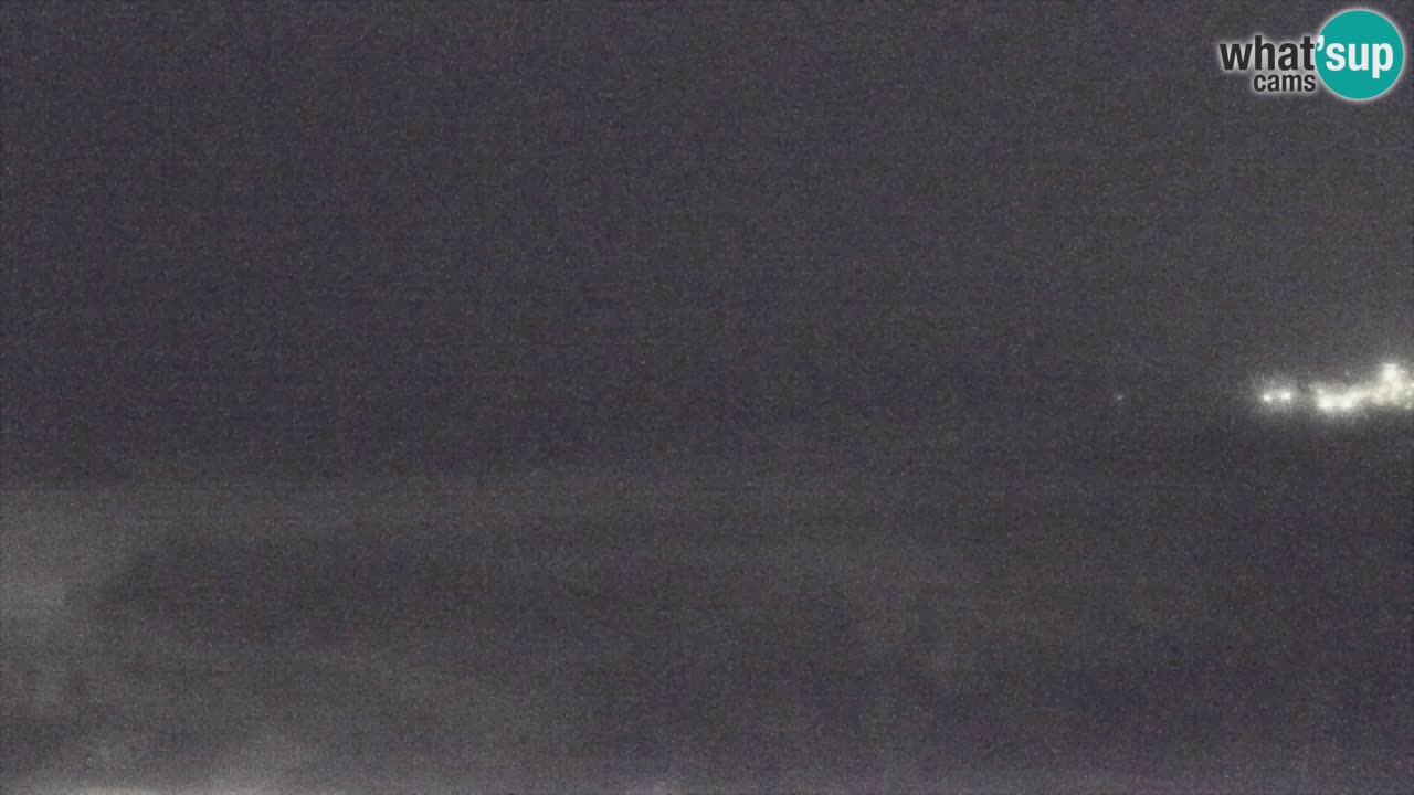 Web kamera Torre dei Corsari – Pogled uživo na plažu s Punta Usai