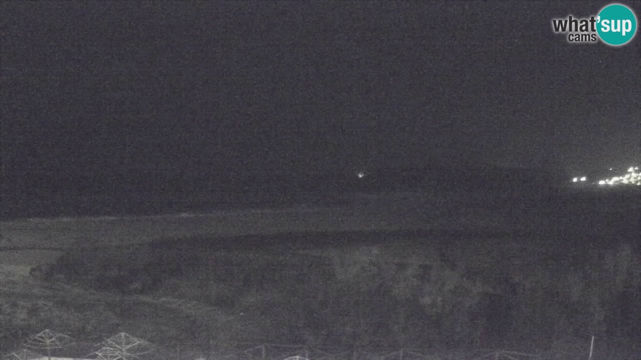 Web kamera Torre dei Corsari – Pogled uživo na plažu s Punta Usai