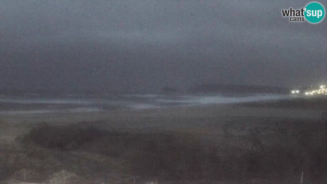 Spletna kamera Torre dei Corsari – Pogled v živo na plažo s Punta Usai