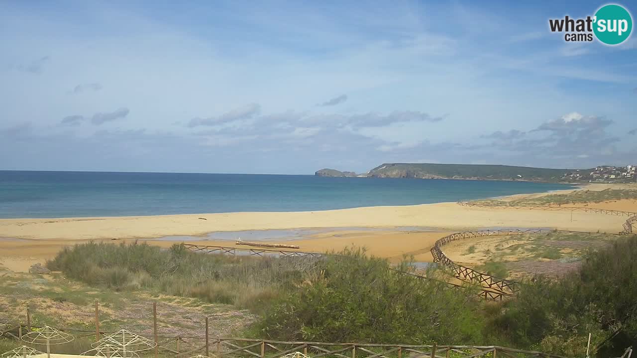 Spletna kamera Torre dei Corsari – Pogled v živo na plažo s Punta Usai