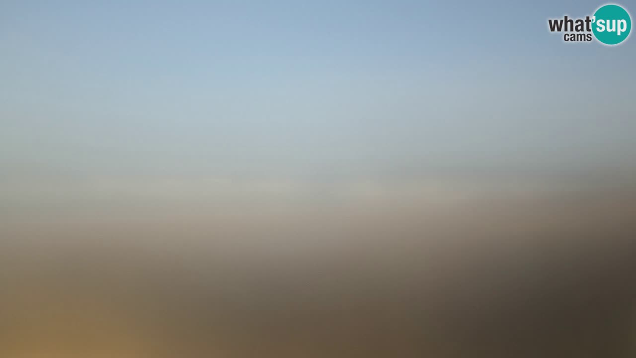 Webcam Torre dei Corsari – Vue en direct sur la plage depuis Punta Usai