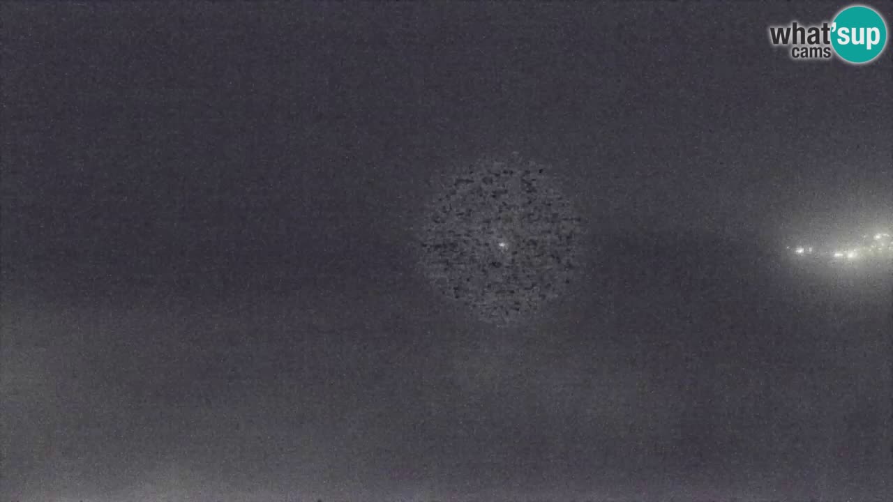 Web kamera Torre dei Corsari – Pogled uživo na plažu s Punta Usai