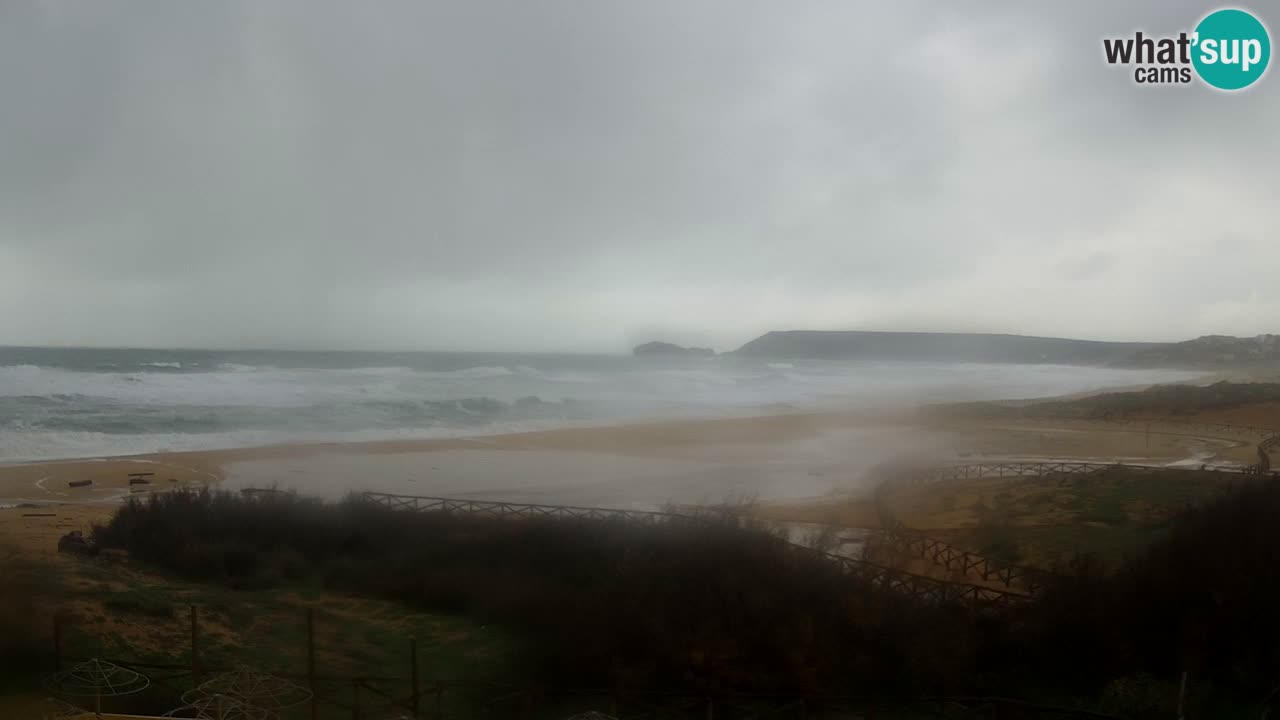 Spletna kamera Torre dei Corsari – Pogled v živo na plažo s Punta Usai