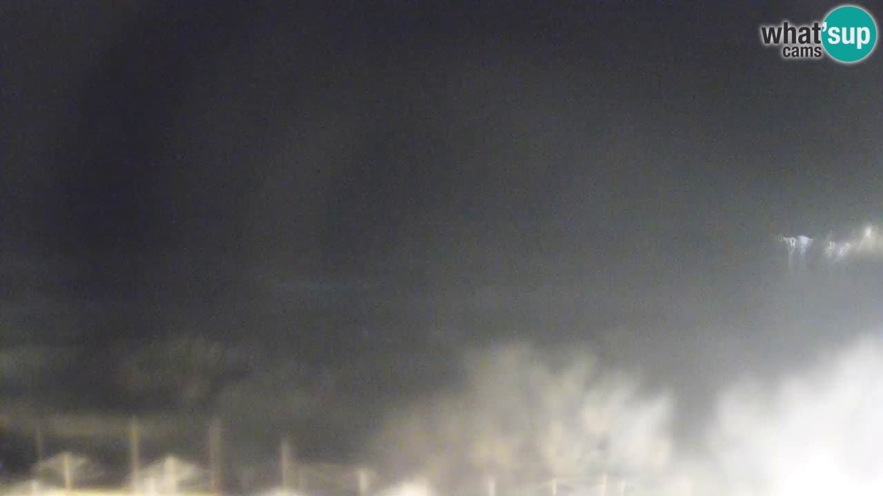 Webcam Torre dei Corsari – Vue en direct sur la plage depuis Punta Usai