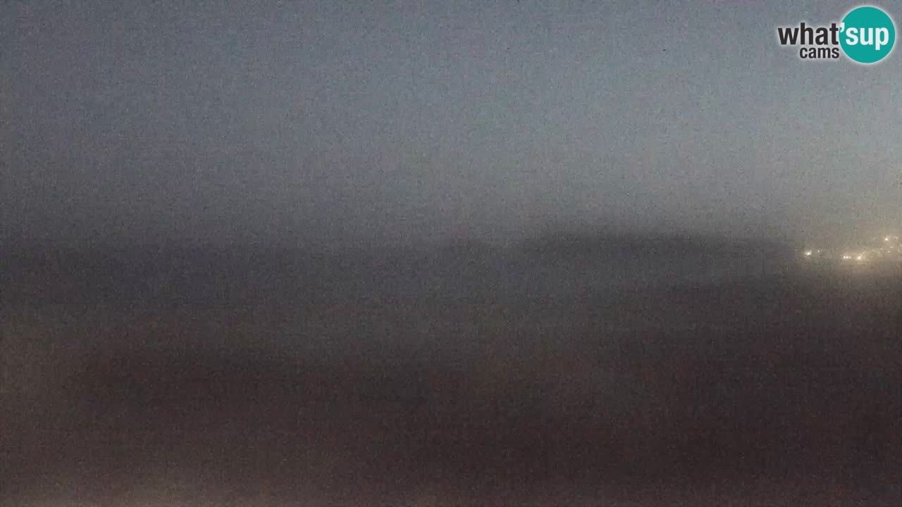 Webcam Torre dei Corsari – Vista live sulla spiaggia da Punta Usai