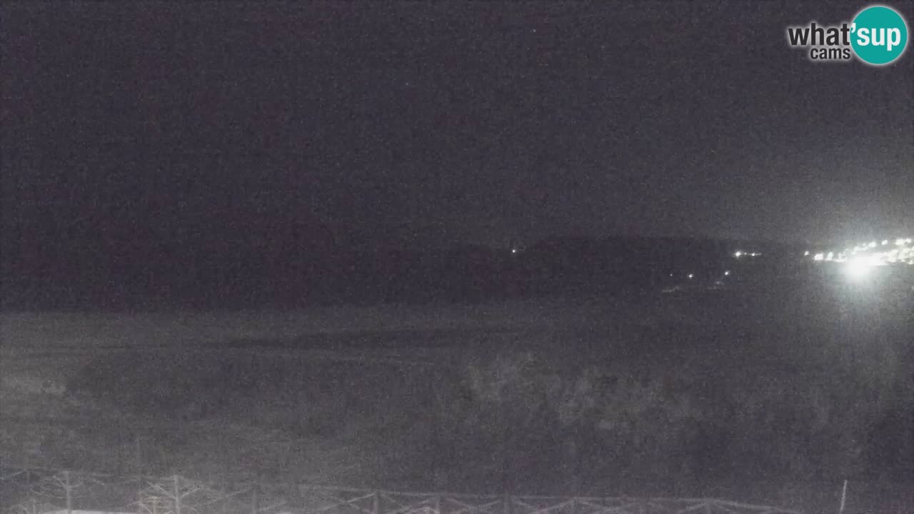 Spletna kamera Torre dei Corsari – Pogled v živo na plažo s Punta Usai