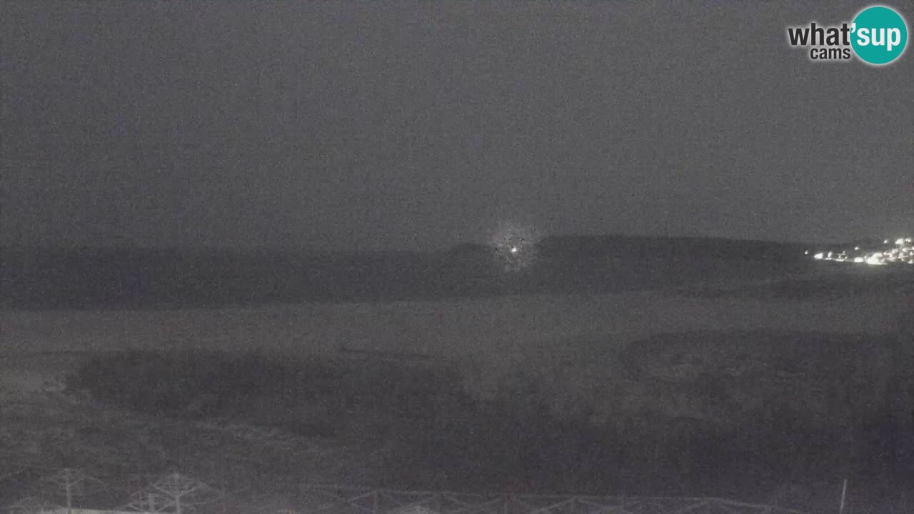 Webcam Torre dei Corsari – Vista live sulla spiaggia da Punta Usai