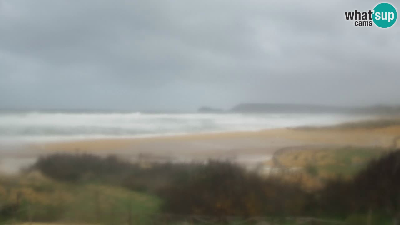 Web kamera Torre dei Corsari – Pogled uživo na plažu s Punta Usai