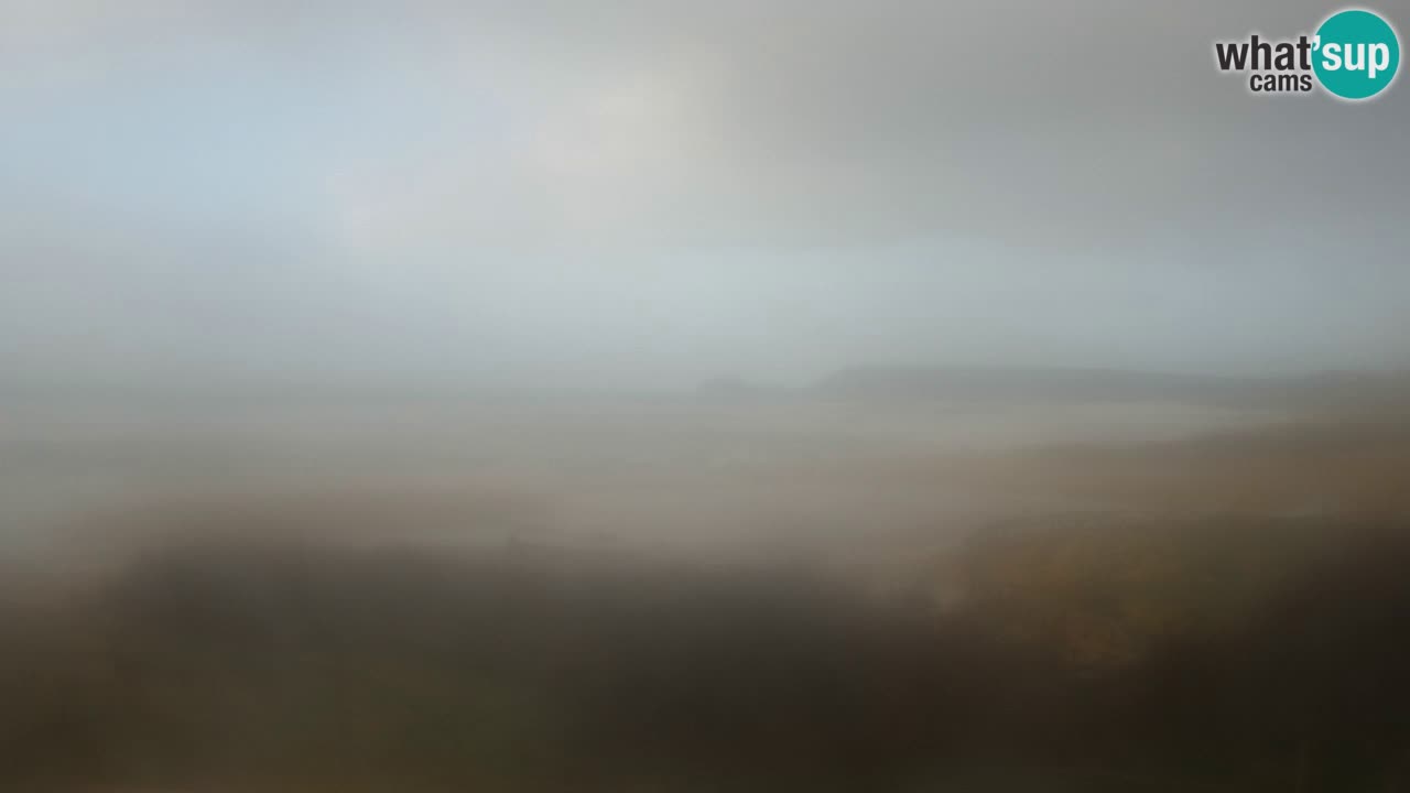 Spletna kamera Torre dei Corsari – Pogled v živo na plažo s Punta Usai