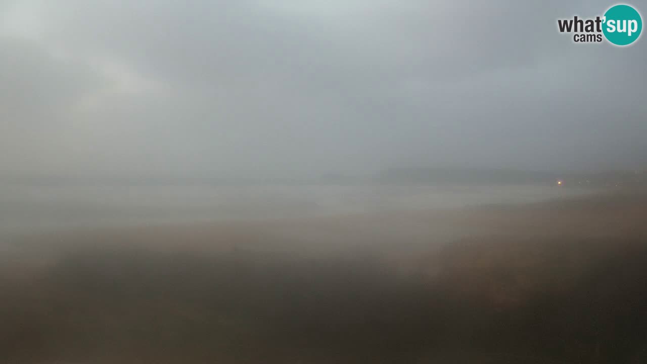 Web kamera Torre dei Corsari – Pogled uživo na plažu s Punta Usai