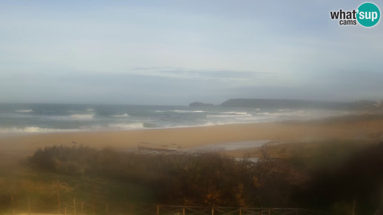 Web kamera Torre dei Corsari – Pogled uživo na plažu s Punta Usai