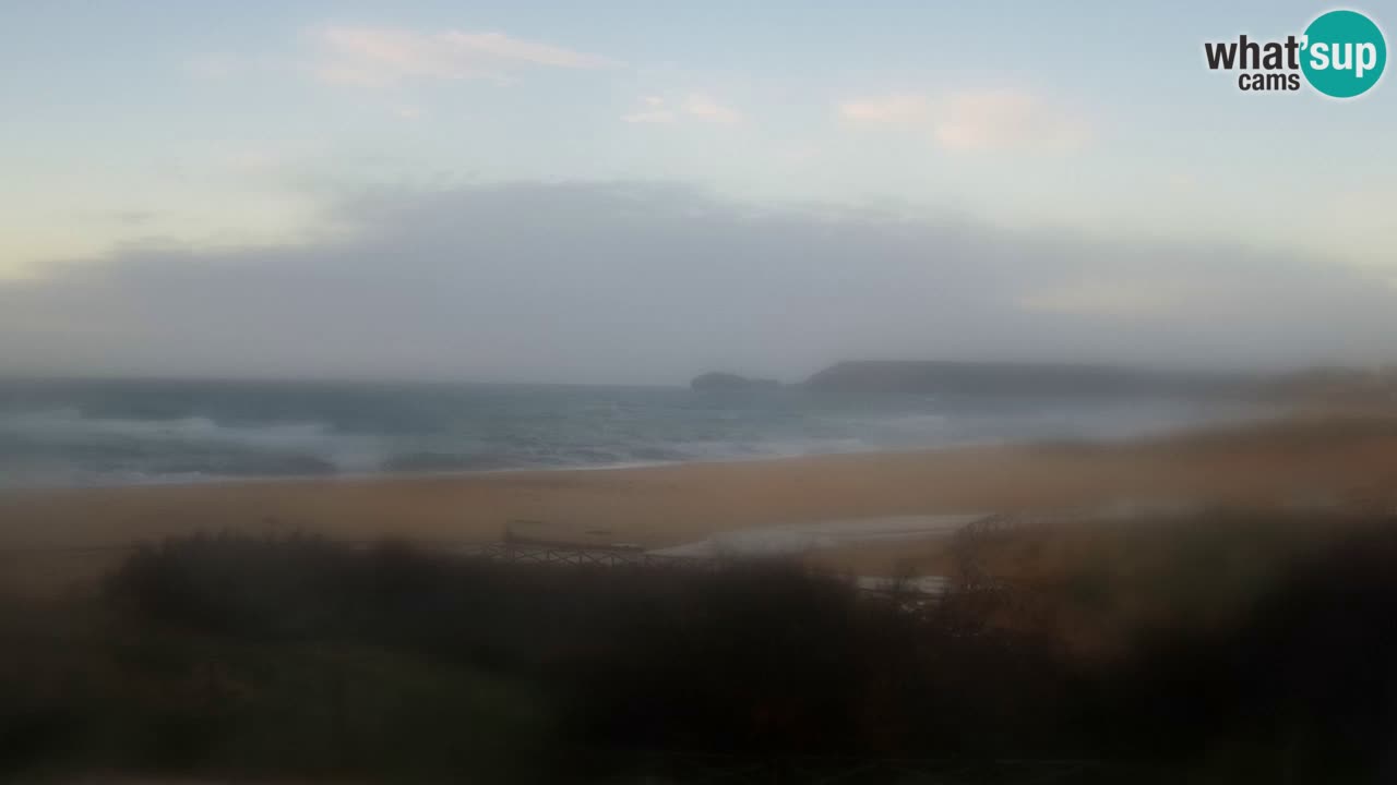Webcam Torre dei Corsari – Vista live sulla spiaggia da Punta Usai